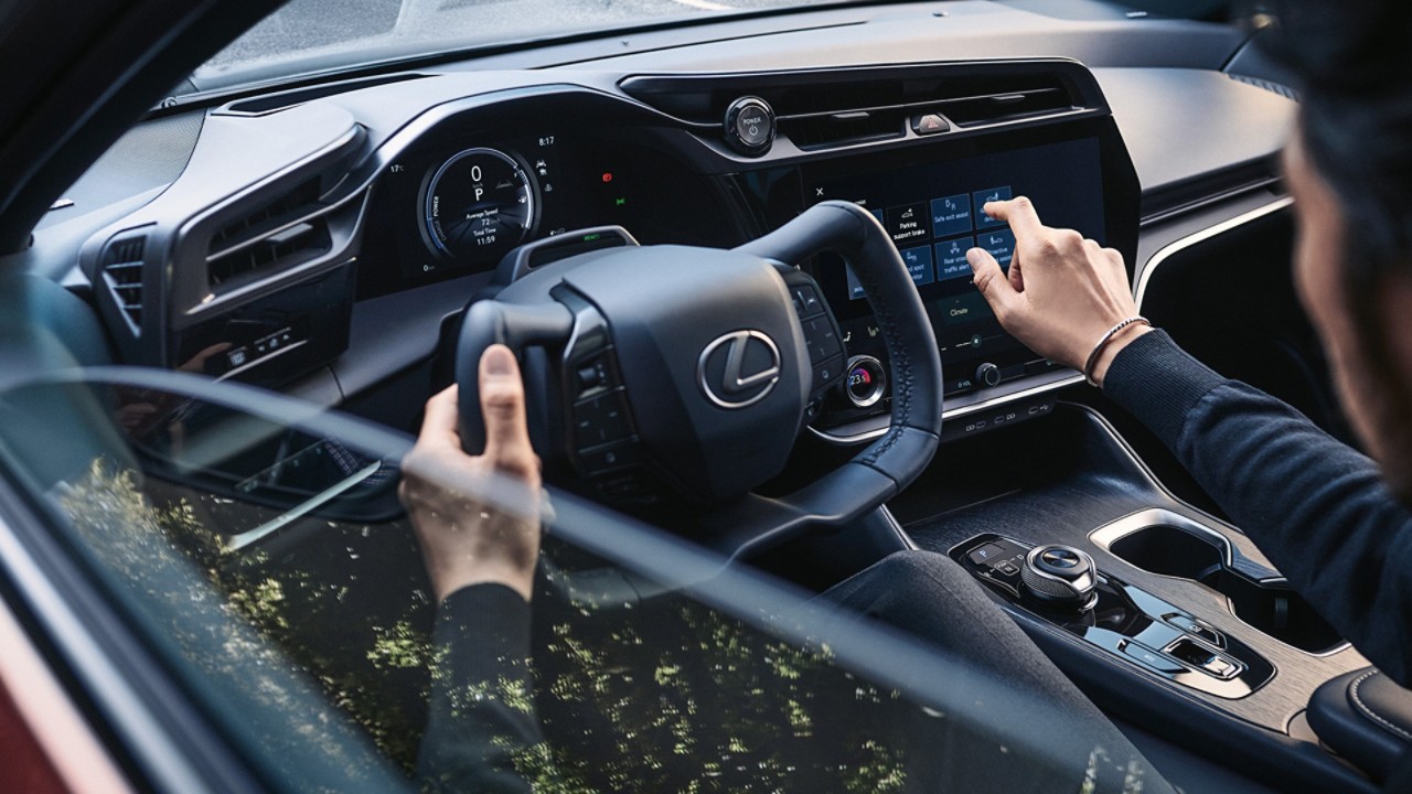 Lexus RZ interior